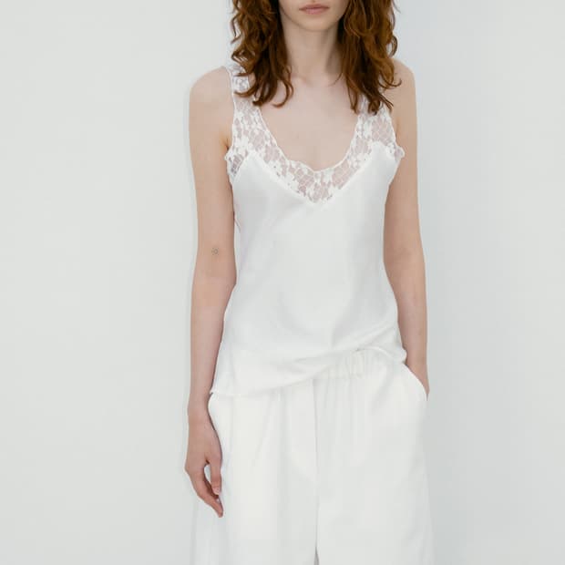 새상품) 리본빛 Carla Sleeveless