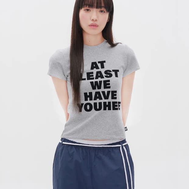 유희 LETTERING T-SHIRT GRAY