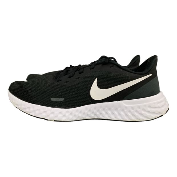 나이키 레볼루션 5 275