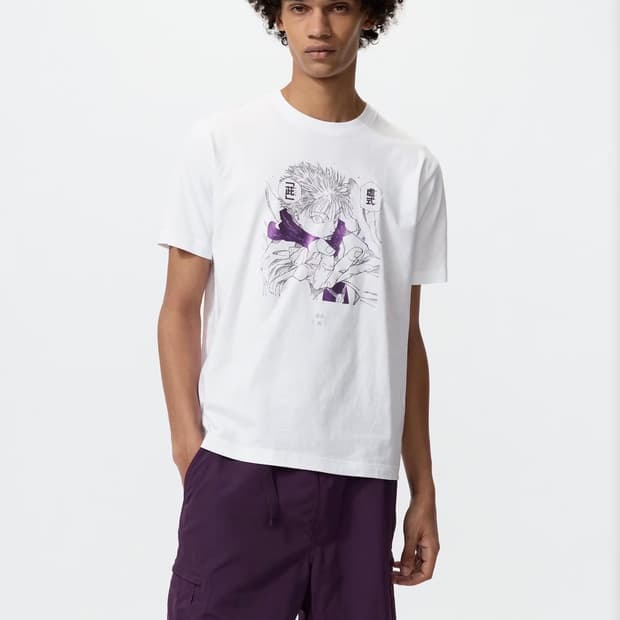 유니클로 UT 슈에이샤 창립 100주년 주술회전 티셔츠 화이트 m사이즈