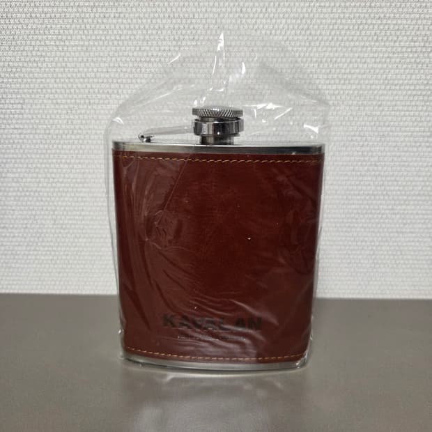 Kavalan 싱글 몰트 위스키 플라스크