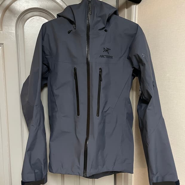 아크테릭스 알파 sv s사이즈