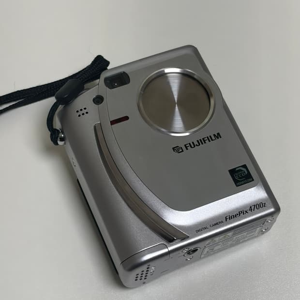 구성품O)후지 파인픽스 4700z 디카