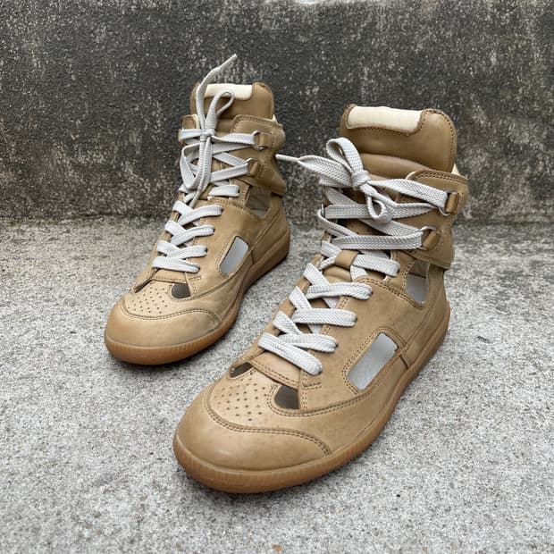 [36] Maison Margiela VTG Cut Out 스니커즈
