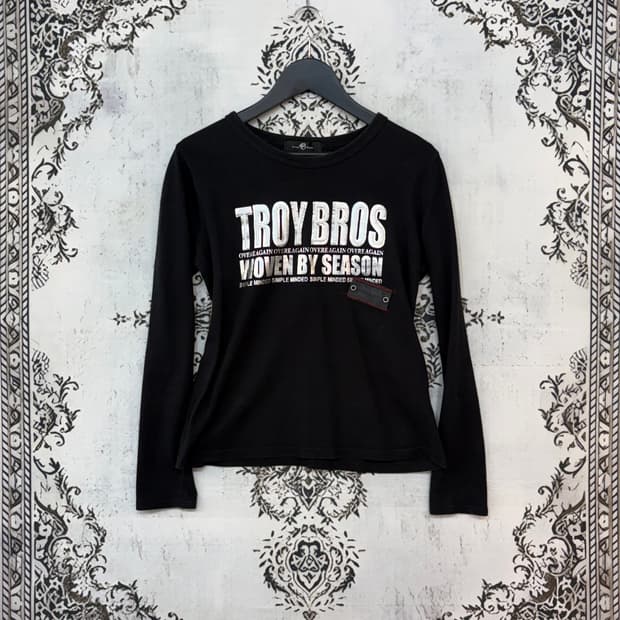 일본빈티지 Y2K 프린팅 스냅 디테일 롱슬리브