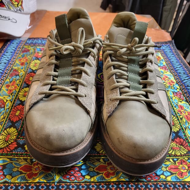 아디다스 리부트 로우 사바나어스