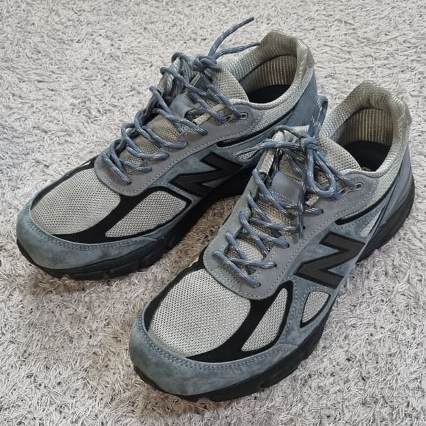 뉴발란스 990v4 아크틱 블루 300