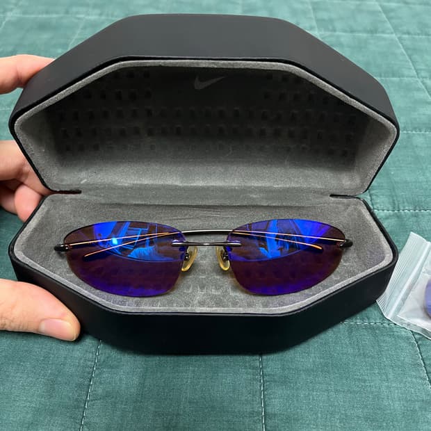 Nike x flexon 무테 선글라스