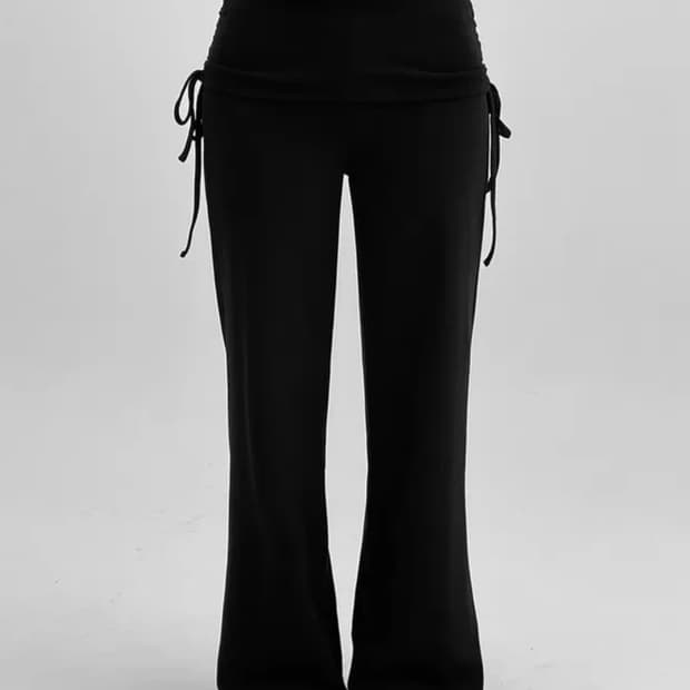 블랙업 벨라드 폴딩 셔링 부츠컷 팬츠