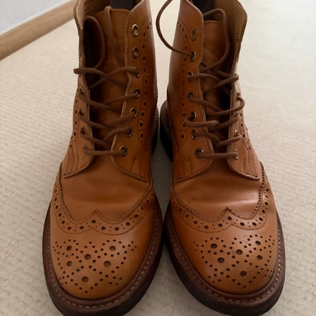 트리커즈 스토우 아콘 UK6.5