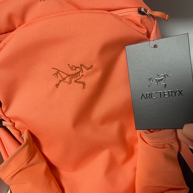 아크테릭스 맨티스 16 백팩