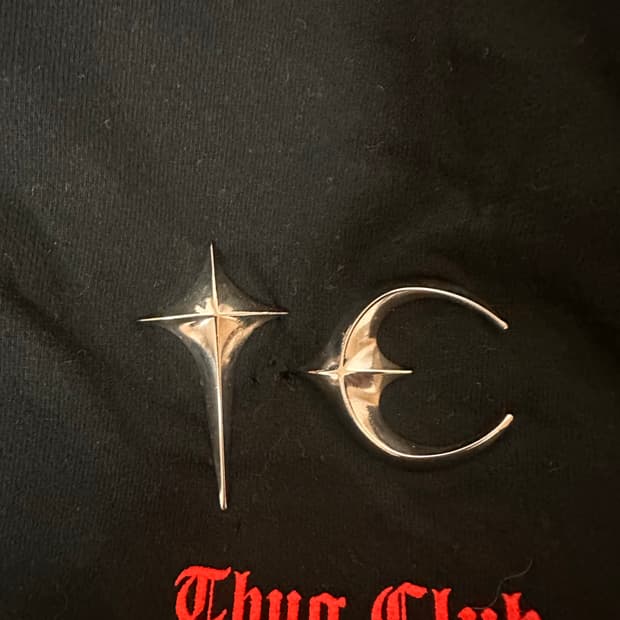 [THUG CLUB] 석마딕 반팔