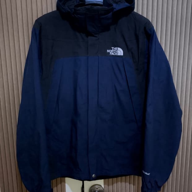 M 노스페이스 하이벤트 방수 바람막이 등산복