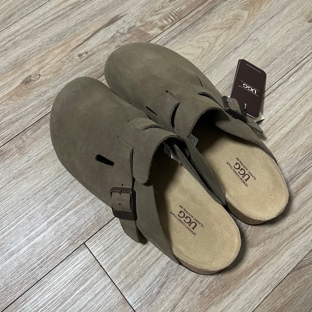 어그 버켄스탁 보스턴44