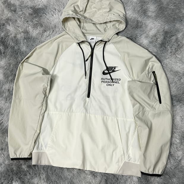 나이키 스포츠 우븐 언라인드 아노락 L