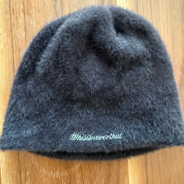 디스이즈네버댓 Shaggy No Cuff Beanie