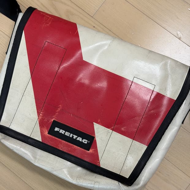 프라이탁 덱스터