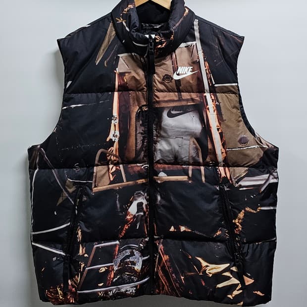 나이키 써마핏 제로 그래피티 패딩조끼 L