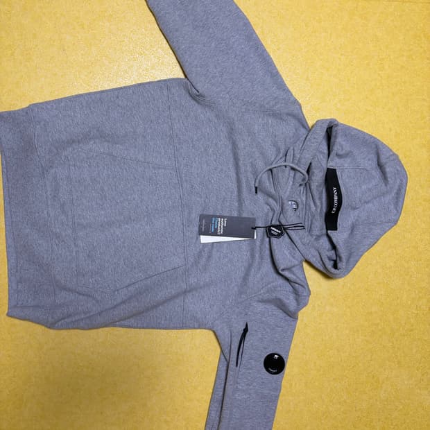 CP컴퍼니 회색후드 m