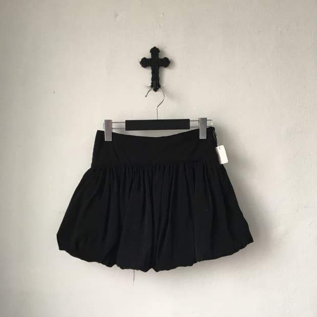 Balloon fit skirt