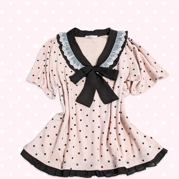 Axes femme 엑시즈팜 초코 딸기 리본 도트 탑