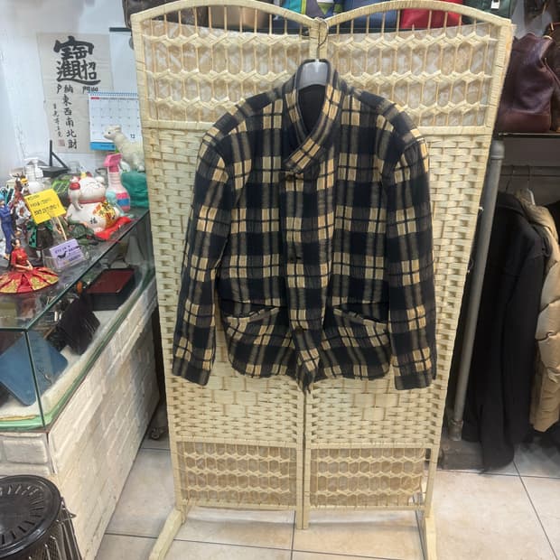 100 정품 이세이미야케 자켓 팝니다