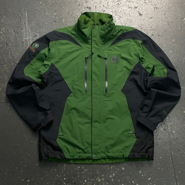 100 코오롱스포츠 바람막이 