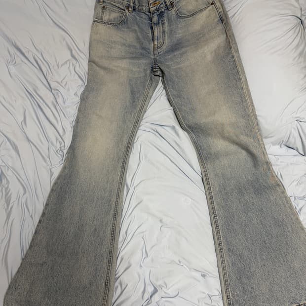 셀린느 마르코 플래어진 / 30