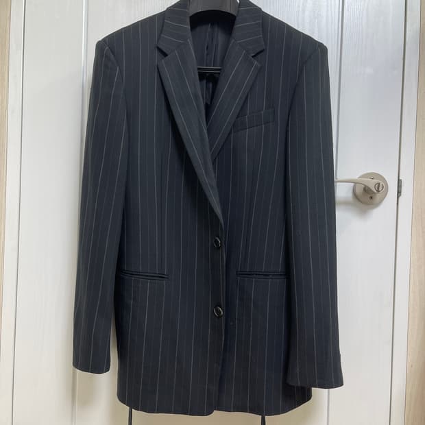 준지(Juun.J) 스트라이프 블레이저48