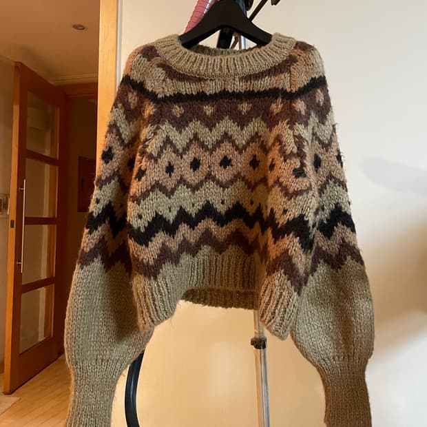 Zara 자라 크롭 니트 아방핏 브라운 S