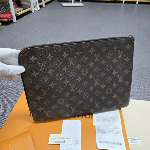 [특가][정품]루이비통 에튀보야쥬mm 클러치백