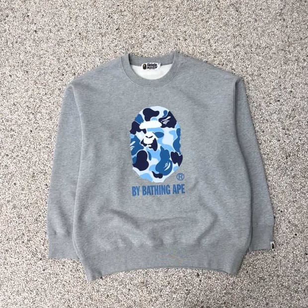 베이프 맨투맨{S~L까지 다있습니다}