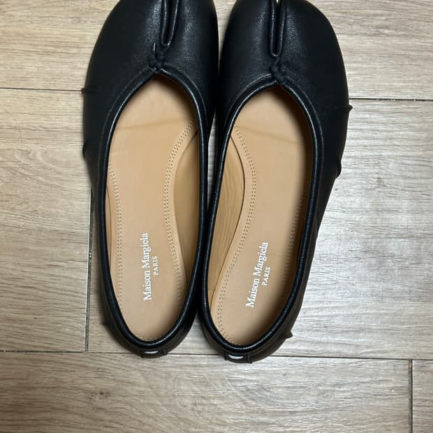메종 마르지엘라 타비 발레리나 (블랙 / 38사이즈)