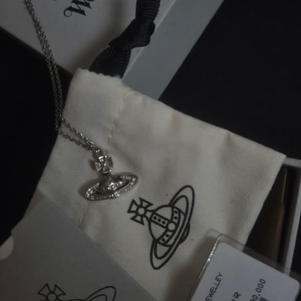 비비안웨스트우드 정품 목걸이