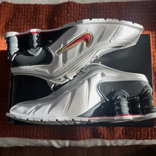 마틴로즈 나이키 샥스 275