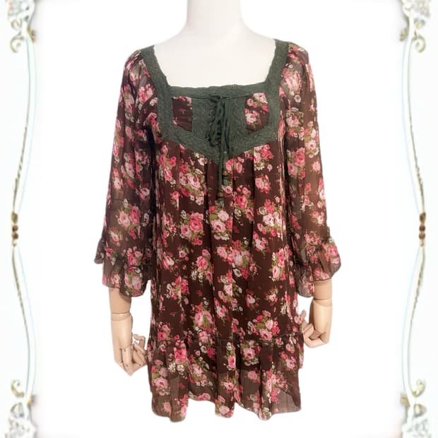 (이체시에눌) 일본 페어리 플라워 패턴 대장 케이프 스퀘어넥 원피스 