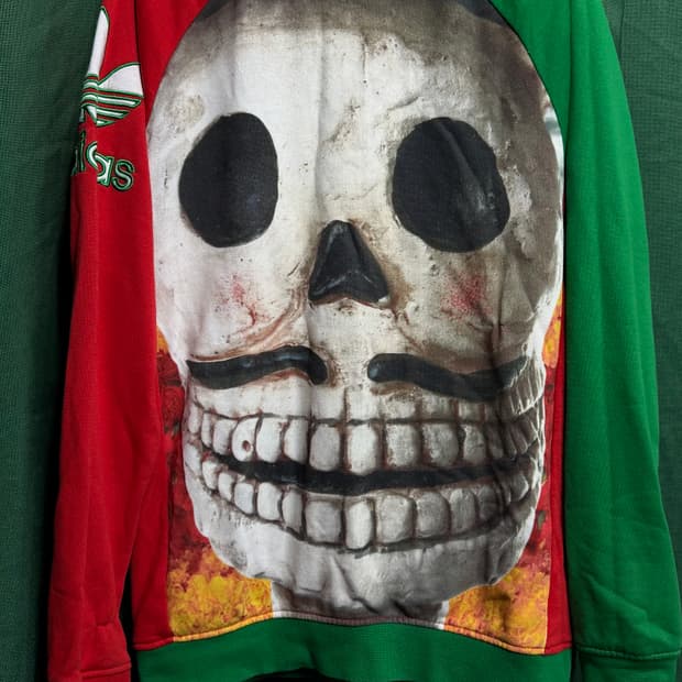 아디다스 데이데드크루 스웻셔츠 90