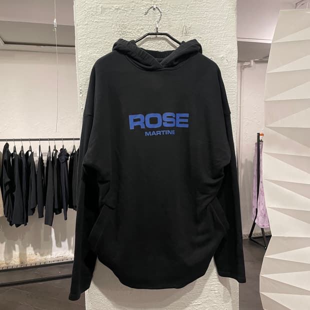 마틴로즈 18ss 보스 로고 비대칭 후디