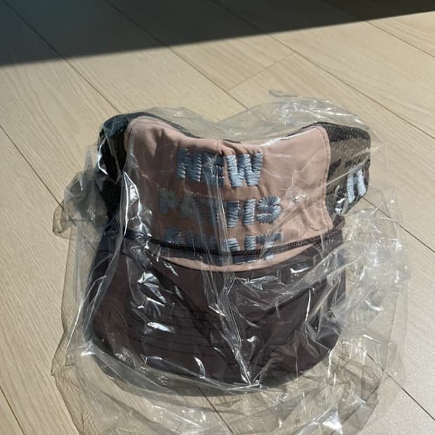 알렉스조노 x 우즈 트러커 햇 모자