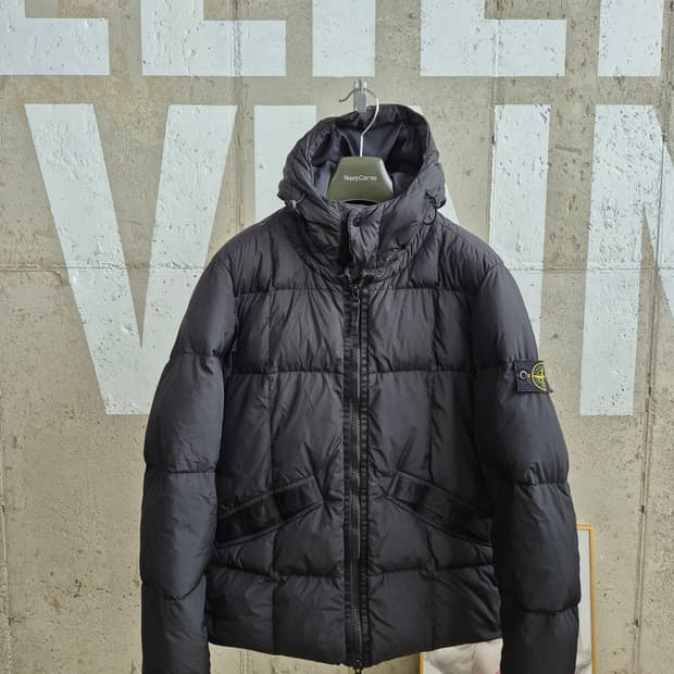 스톤아일랜드  백화점판 패딩 M(711540223)