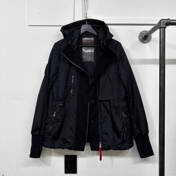 00s 프라다 스포츠 나일론 패디드 자켓