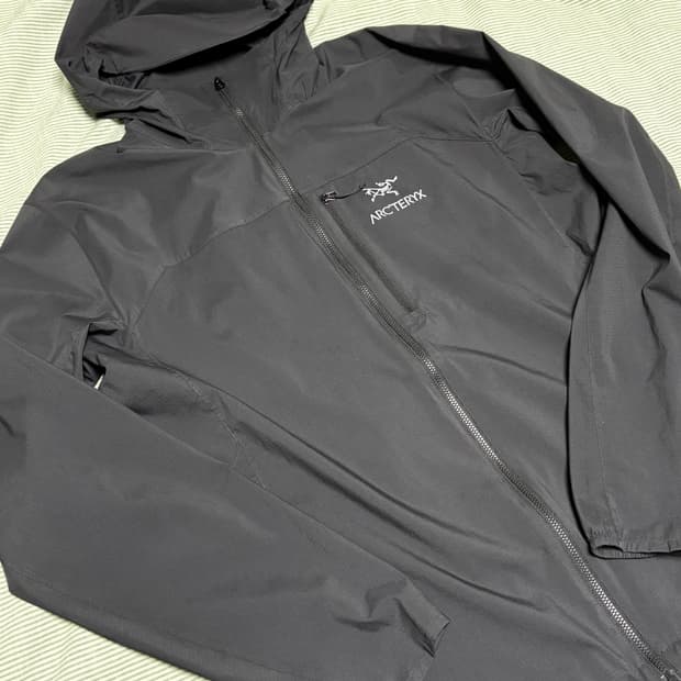 아크테릭스 스쿼미시 블랙