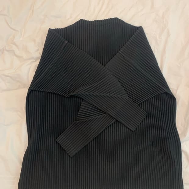 옴므플리세 모크넥 23년 11월 먼슬리 블랙