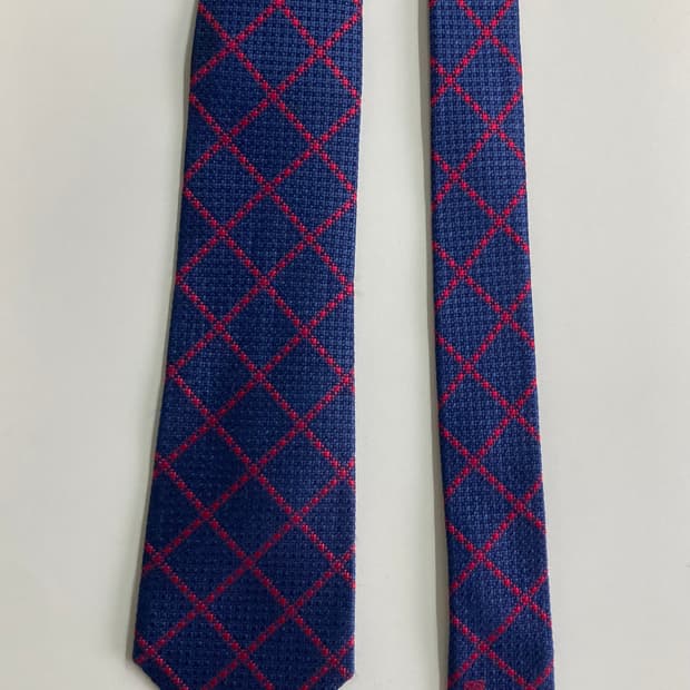 루이까또즈 넥타이