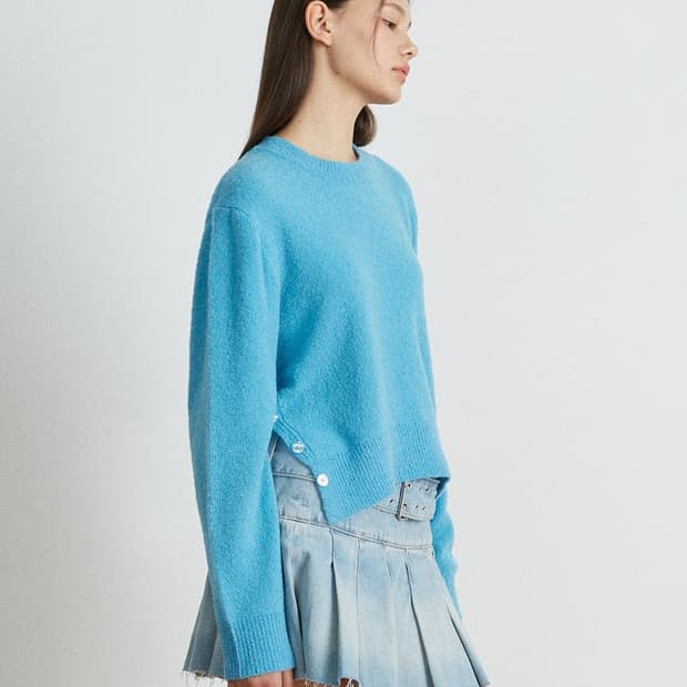 키뮤어 버튼 포인트 니트 / 여성 니트/ 여자 니트