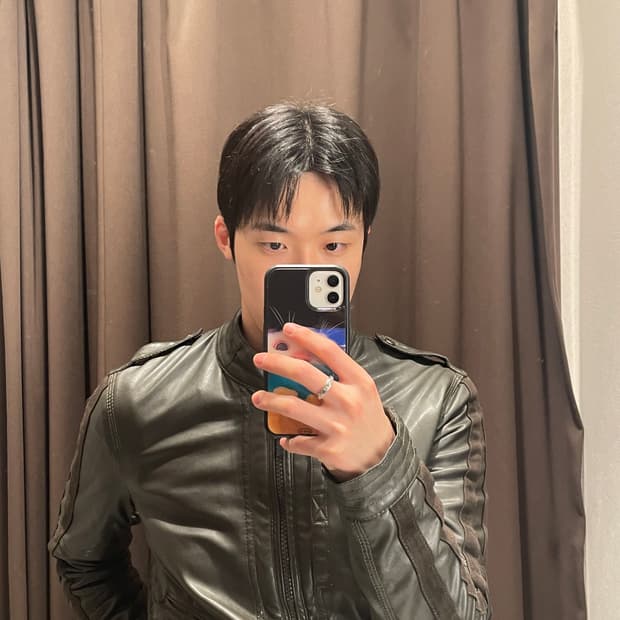 자라 페이크 레더 바이크 자켓