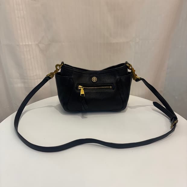 정품 토리버치 가죽 크로스백    