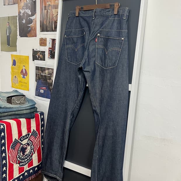 00s Levis 리바이스 엔지니어드 생지 부츠컷 데님 팬츠