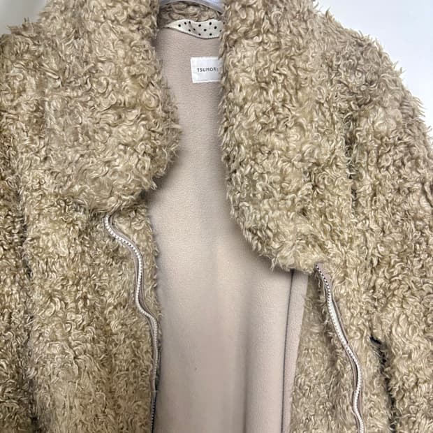 츠모리 치사토 퍼자켓