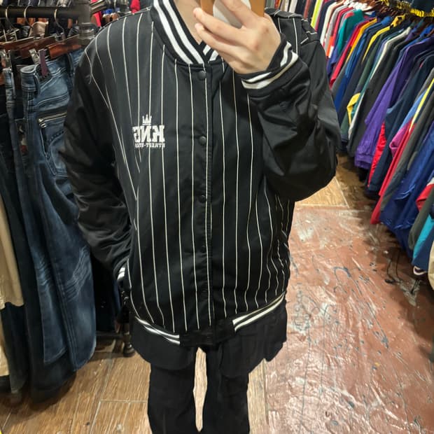 [Hi] 핀스트라이프 바시티 자켓 